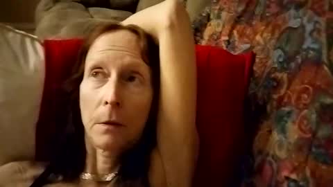 miloanj online show from November 21, 4:43 am