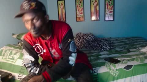 Miltonn online show from January 5, 11:41 pm