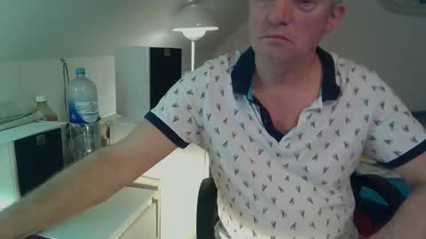  Milymen26  Polish man  master  fereskik straight mature online show from March 19, 9:53 pm