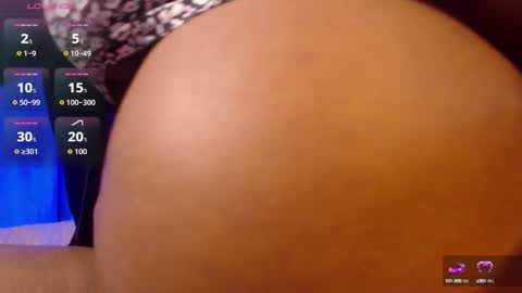 Mimi online show from October 31, 4:46 am