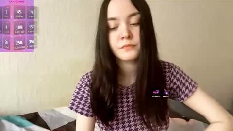 mimipurr online show from September 30, 8:25 am