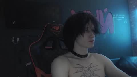 Max online show from October 5, 12:19 am