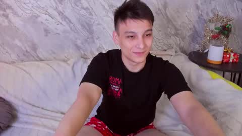 Snapshot of minato_kono chatting on January 12, 4:40 pm minato_kono online show from January 12, 4:40 pm