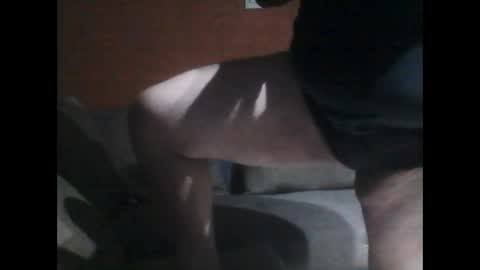 Snapshot of mines76 chatting on October 18, 12:15 am mines76 online show from October 18, 12:15 am