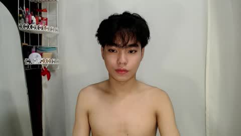 mingkla_man online show from March 17, 6:40 am