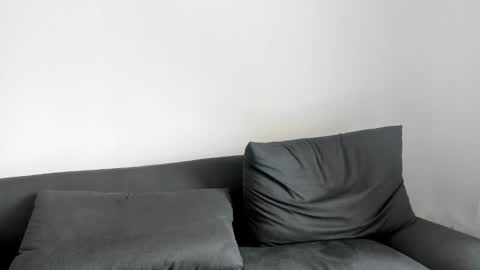 Maya online show from January 23, 3:05 am