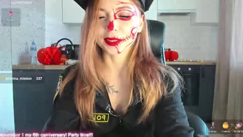 minionfriend online show from October 31, 10:48 am