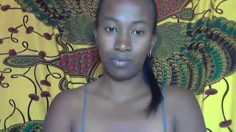 Snapshot of minouch211907 chatting on September 27, 6:49 pm minouch211907 online show from September 27, 6:49 pm