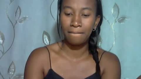 minouch211907 online show from March 23, 4:23 pm