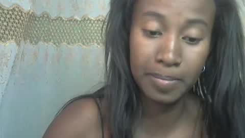 minouch211907 online show from May 31, 8:02 am