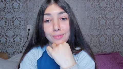 Mira online show from December 14, 9:10 pm