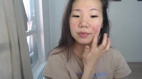 mira_g online show from February 26, 12:16 pm