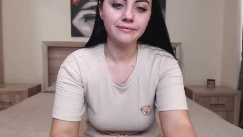 mira_jade online show from September 21, 11:36 am