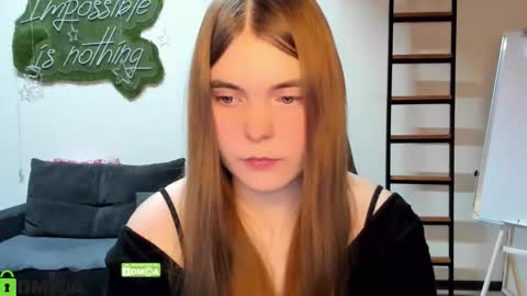 miraa_bloom online show from February 11, 4:22 pm