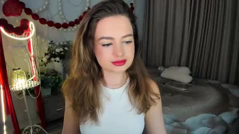 Emma online show from May 7, 7:42 pm