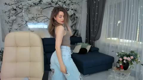 Emma online show from May 24, 4:20 am