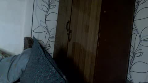 mirahardmanxx online show from February 28, 5:15 pm