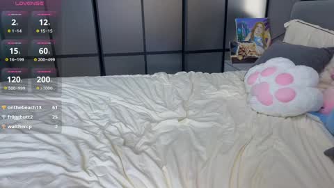 Mira online show from April 9, 5:11 am