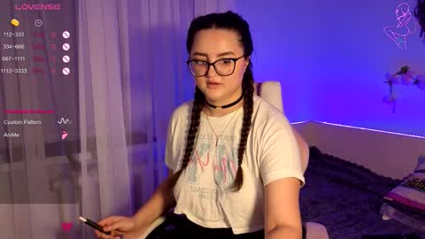Snapshot of miraluccian chatting on September 21, 8:02 pm miraluccian online show from September 21, 8:02 pm