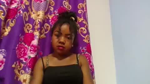 miranah591732 online show from February 28, 1:26 pm