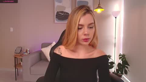 Miranda Shaw online show from January 19, 9:34 pm