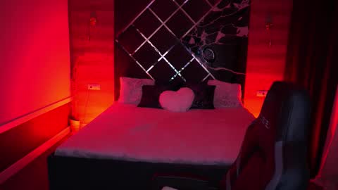 Miranda online show from September 21, 7:18 pm