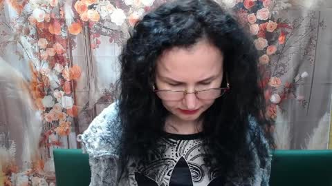 Miroslava Happi online show from April 9, 6:41 am