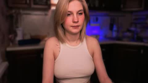 Mira online show from November 18, 3:04 pm