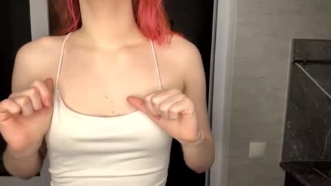 Molly online show from February 25, 9:07 pm