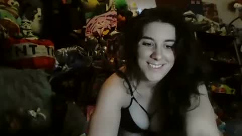 mishkababygirl online show from February 18, 10:36 pm