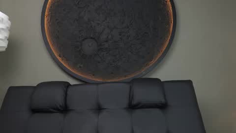 Charlotte online show from September 19, 6:33 pm