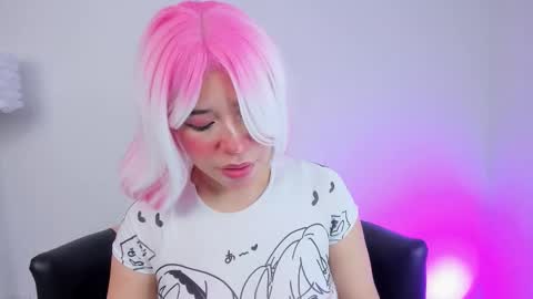 Snapshot of miss__daphne chatting on October 6, 3:02 am Daphne online show from October 6, 3:02 am