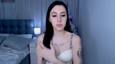 Linn online show from December 16, 7:15 am