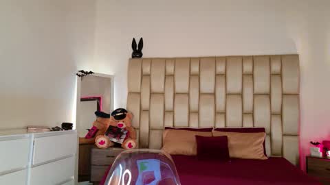 Alexa online show from October 27, 8:09 pm