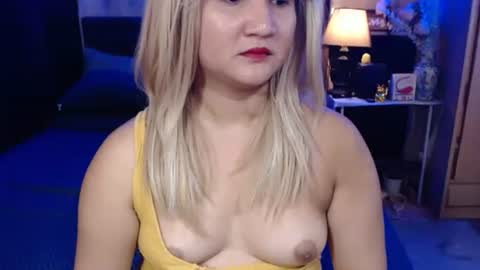 miss angelic15 online show from May 14, 12:53 am