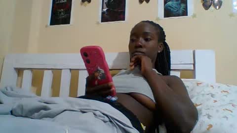 Snapshot of miss_atitude chatting on September 10, 3:40 am miss_atitude online show from September 10, 3:40 am