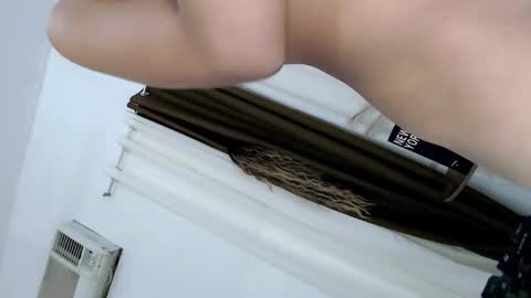 AZUMI online show from November 17, 10:01 pm