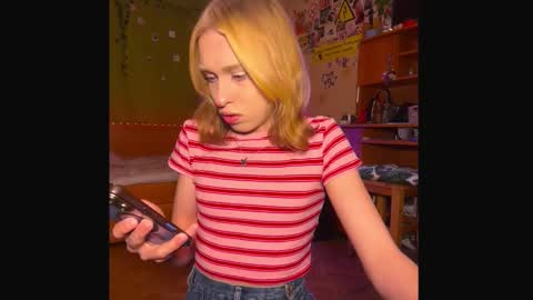 Anya online show from February 5, 4:21 pm