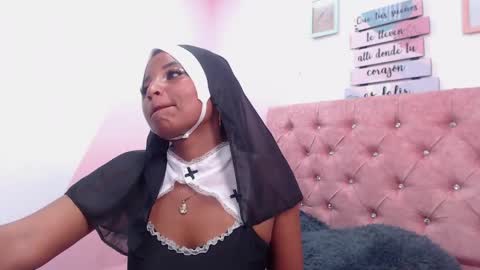 miss_demoni online show from April 30, 5:51 pm
