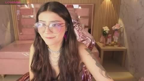 miss_devil_s online show from March 19, 3:12 am