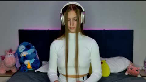 Emily online show from October 2, 4:50 pm