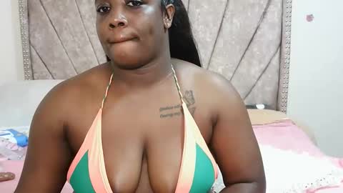 Snapshot of miss_godess chatting on September 25, 1:07 pm miss_godess online show from September 25, 1:07 pm