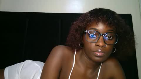 SensuElle  WHAT I DONT SHOW HERE... YOULL ONLY SEE IN PRIVATE  online show from April 12, 5:55 am