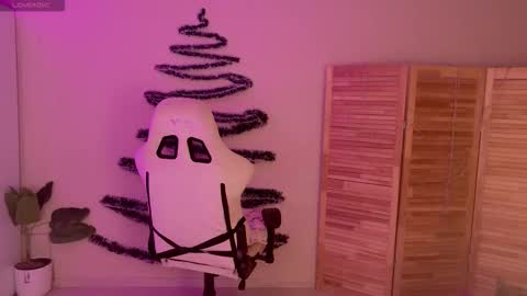 Mamma Mia online show from December 18, 5:14 am