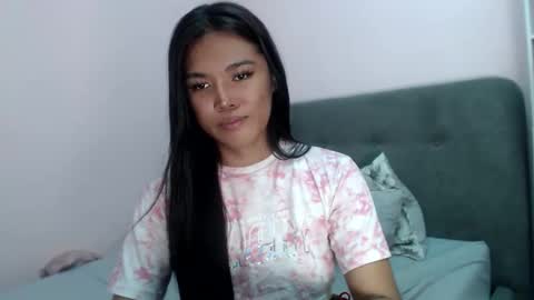 Snapshot of miss_scarletslut chatting on October 12, 8:21 pm Scarlet Slut online show from October 12, 8:21 pm
