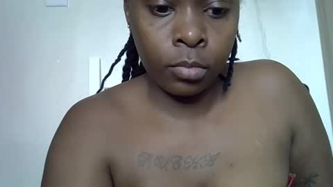 Miss  online show from November 23, 12:03 pm