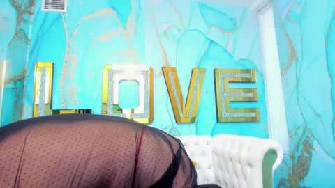 SUSAN  online show from January 18, 1:29 pm