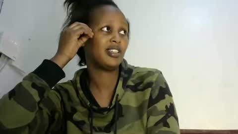 miss_vall online show from January 29, 8:40 am