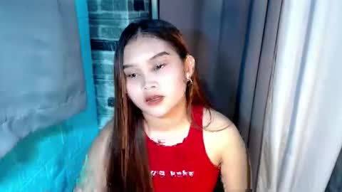 yanna online show from May 25, 2:12 pm