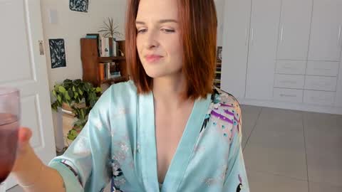 Alexandra Thorn online show from February 22, 9:24 am